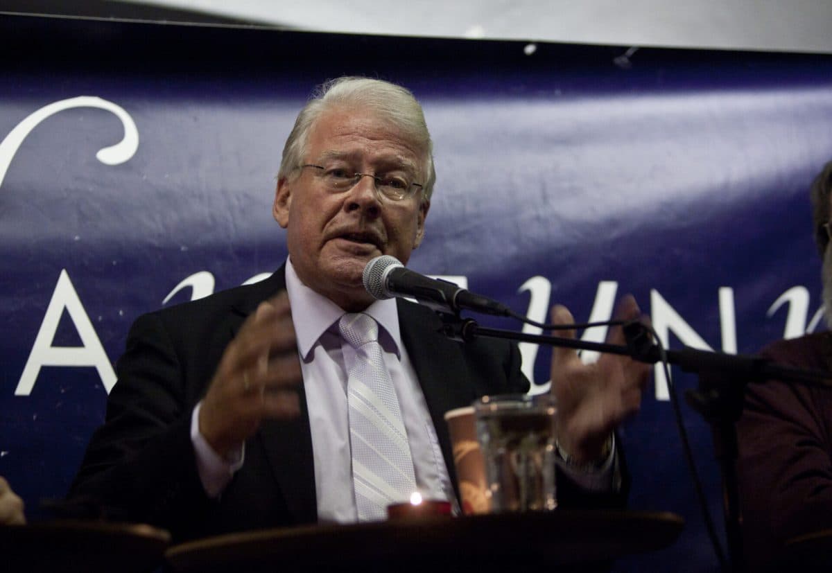 6839059404_91e38a8d09_o