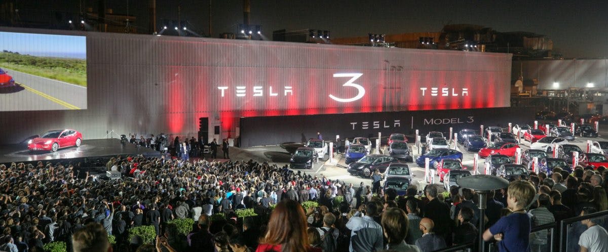 Tesla-lansering
