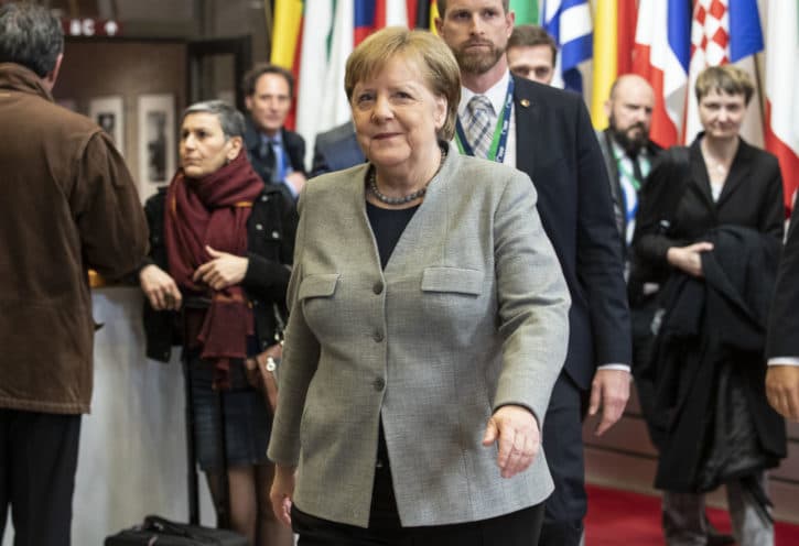 {3CF5EAD6-C517-504F-ABFA-78C65A9B9839}