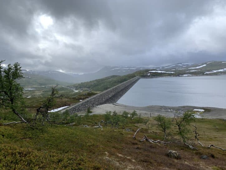 C8579F36-799A-4B84-8C08-574B5EC61FFF