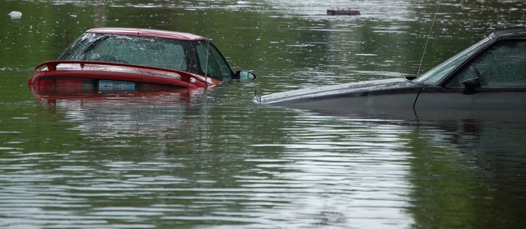 Flom i Cedar Rapids, Iowa, USA, i juni 2008.