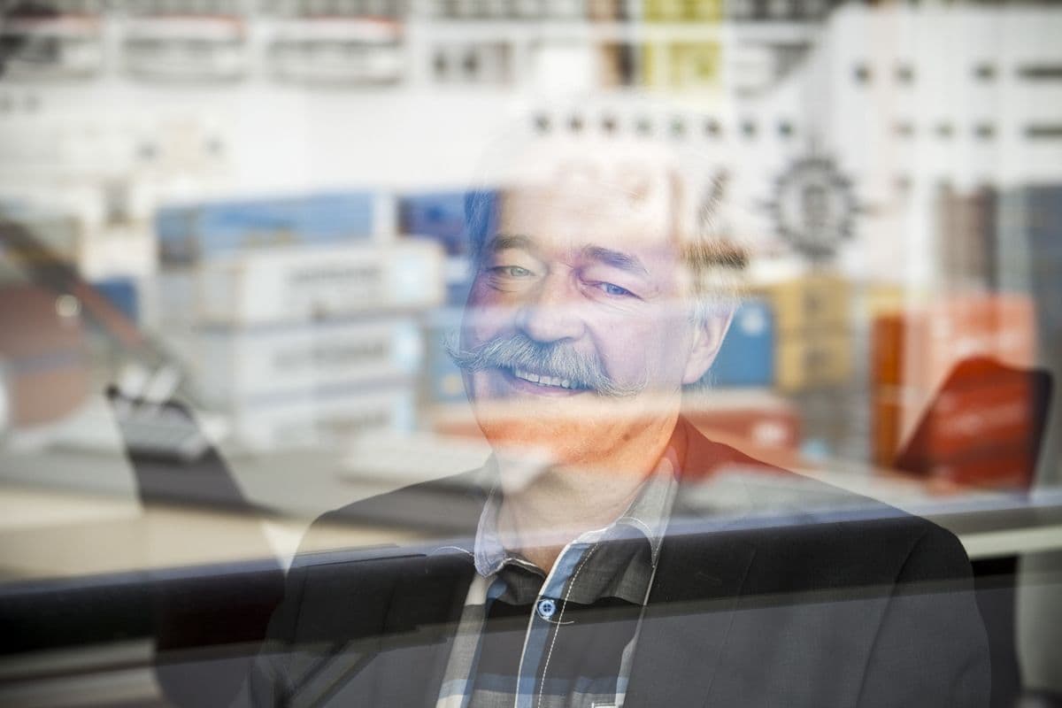 Grønn shipping: Nils Aadland tenker ut nye skipskonsepter (foto: Bård Ek)