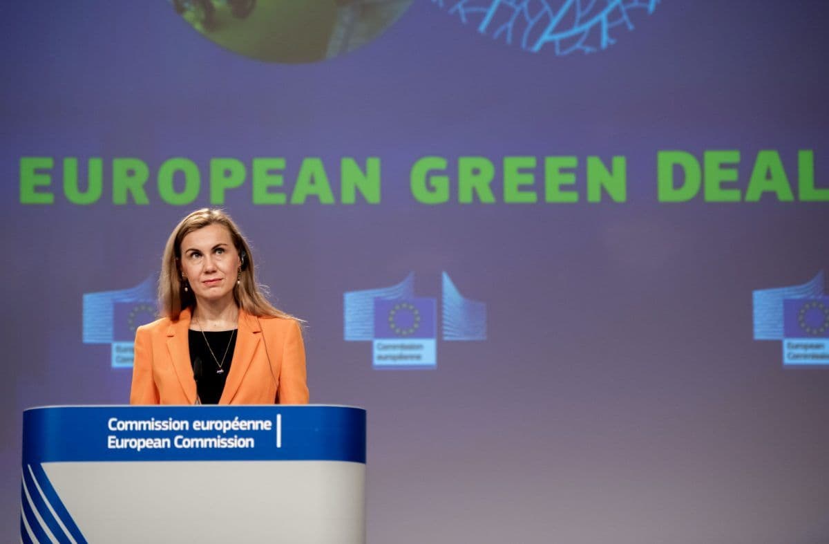 Kadri Simson på talerstol