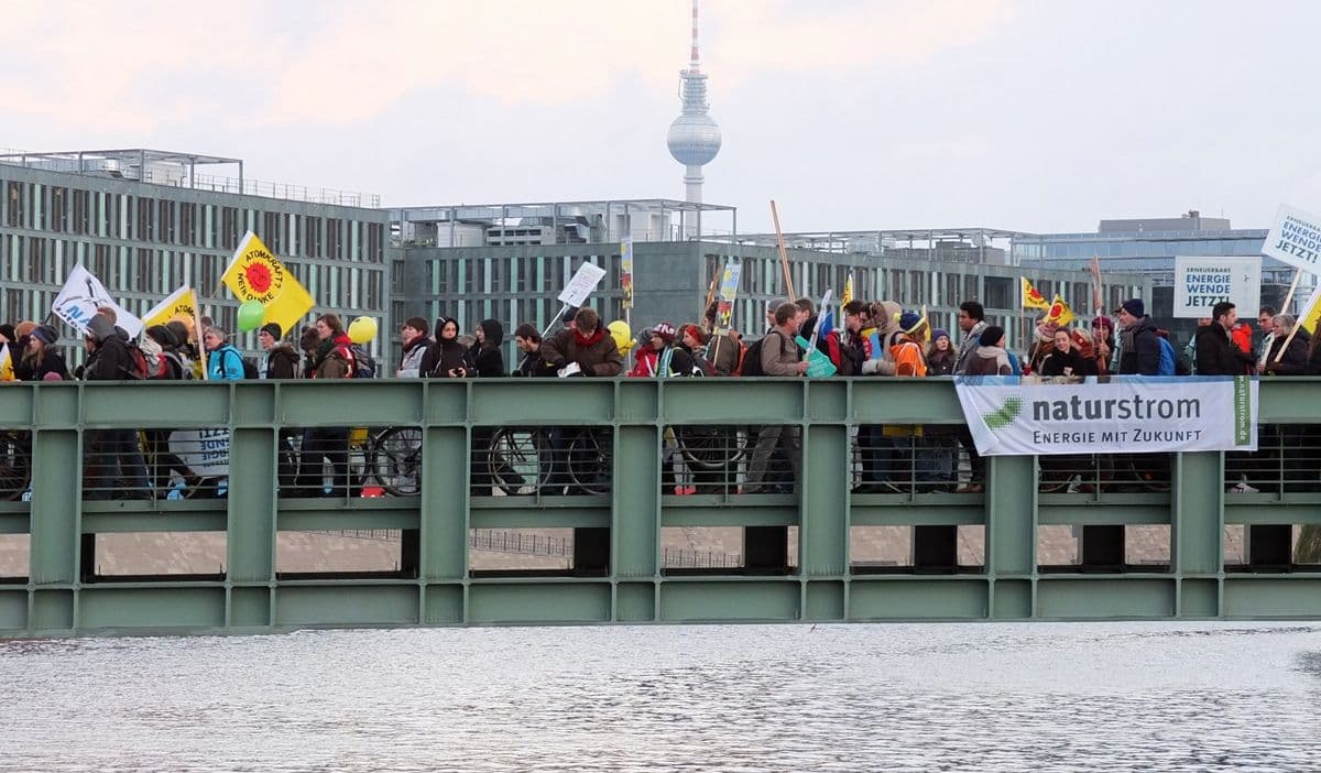 Demonstrasjon for Energiewende i Berlin 30. november 2013.