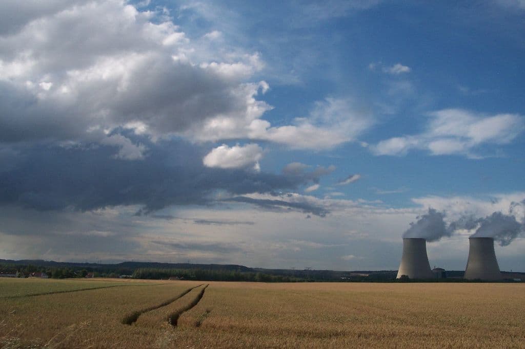Frankrike vil redusere avhengigheten av atomkraft.