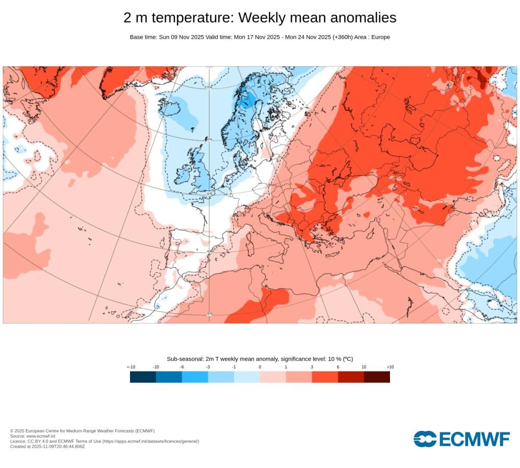 Kart over Europa som viser ukentlige gjennomsnittstemperaturer for november 2025. De fleste områdene viser temperaturer over gjennomsnittet, spesielt i Øst-Europa og Russland, som er skravert i rødt.